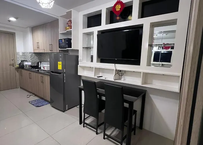 Shore Residences Moa Marc's Place